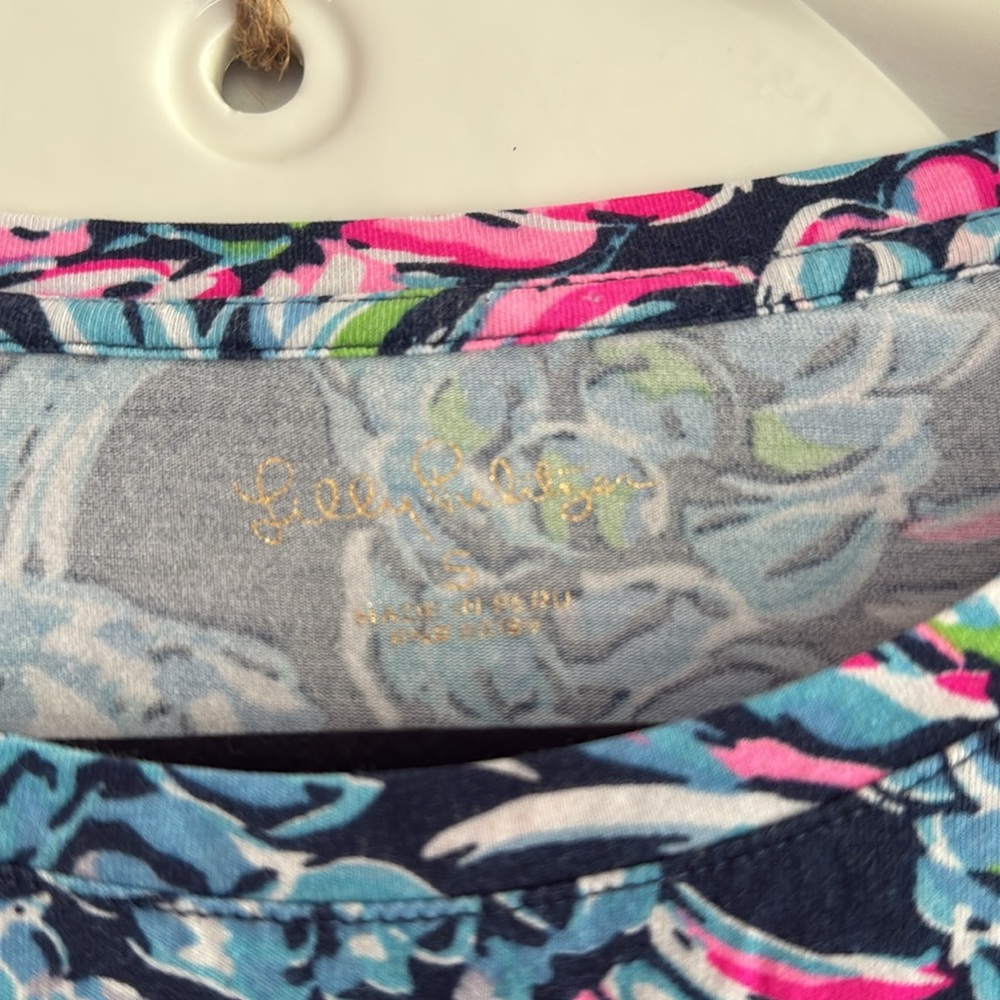 Lilly Pulitzer size small top - Picture 2 of 2